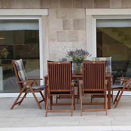 Matanovi Dvori Willa Čilipi