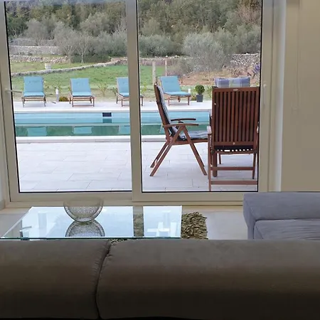 Matanovi Dvori Villa *