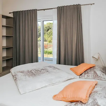 Matanovi Dvori Čilipi