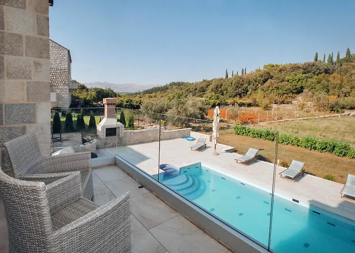 Villa Matanovi Dvori *