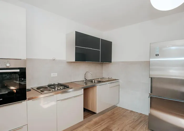 Matanovi Dvori Villa *